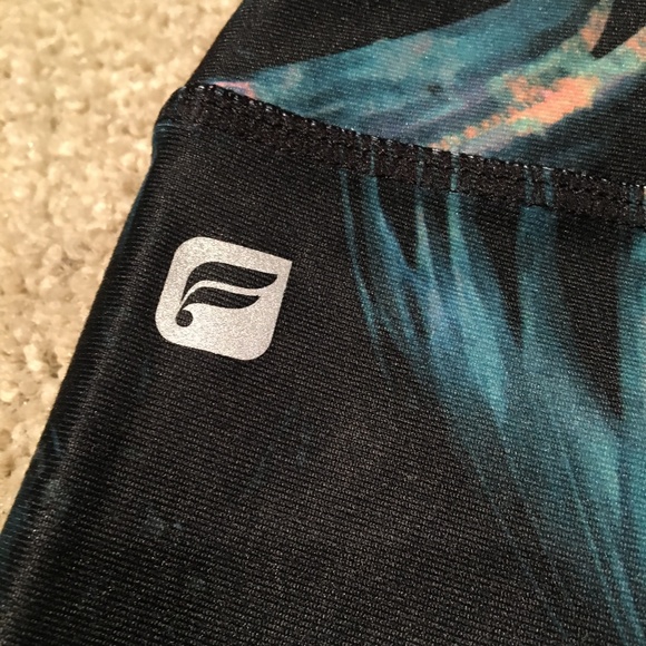 Fabletics Salar Capri - Picture 5 of 7